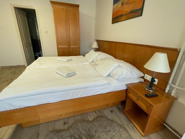 Silent Apartmanhaz Harkany Exterior photo